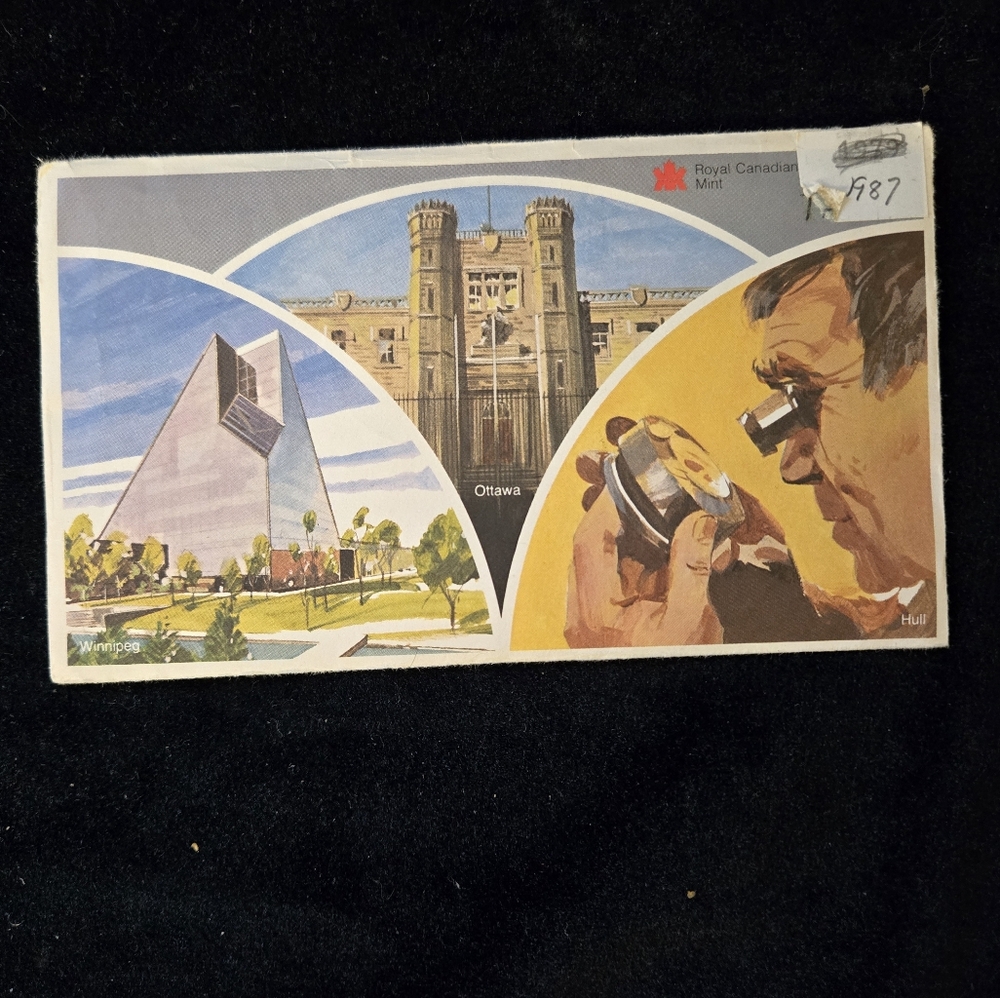 1987 Royal Canadian Mint Uncirculated Coin Set Canada Dollar Voyageur